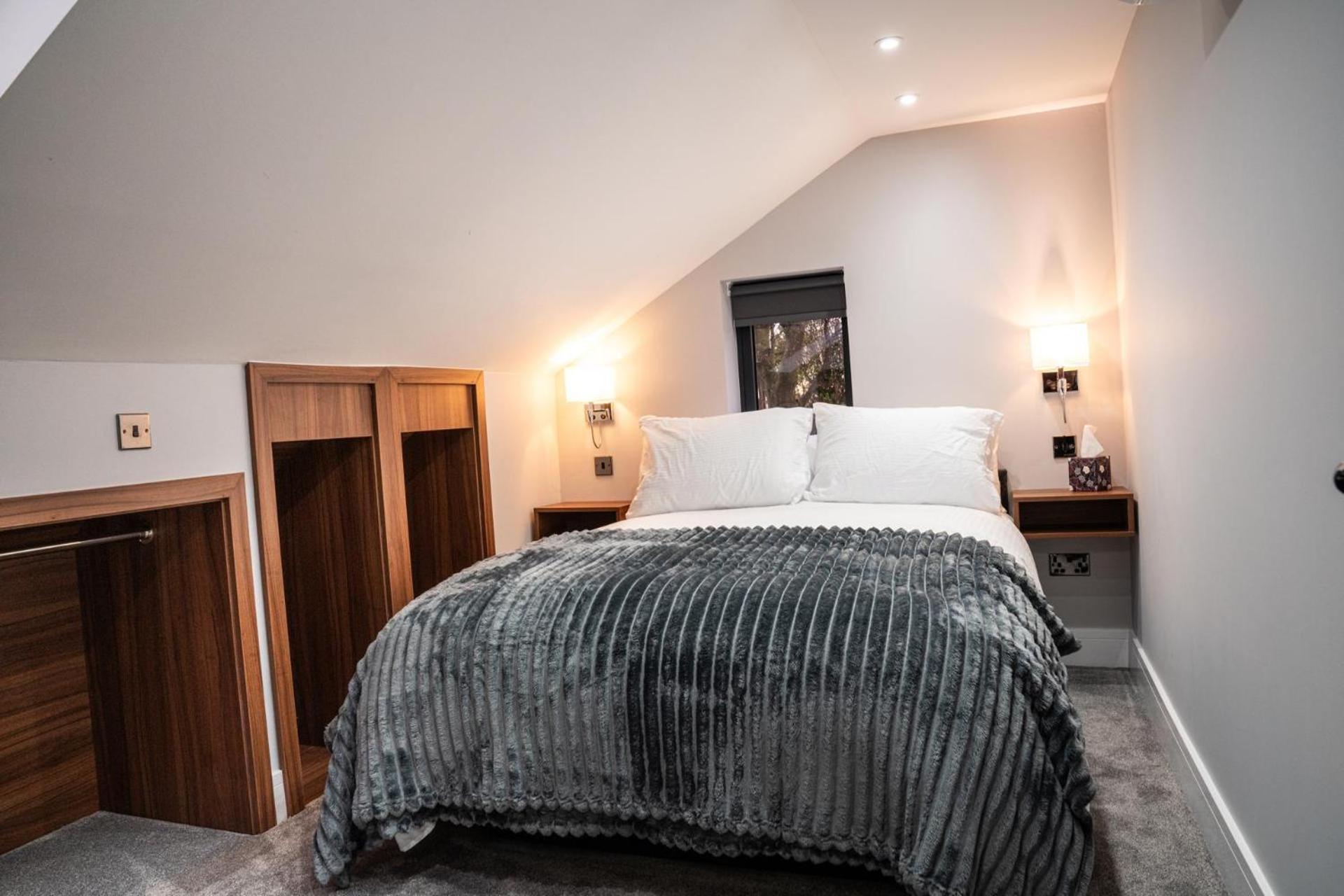 Chestnut Retreat A Stunning Annex Apartment Ossett Экстерьер фото